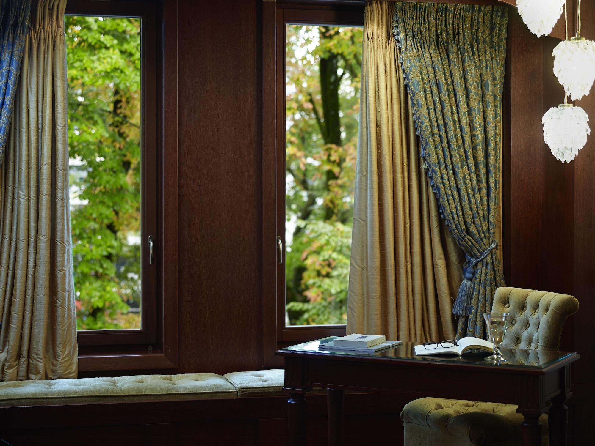 Grand Serai Congress And Spa Ioannina Eksteriør billede A room at the hotel