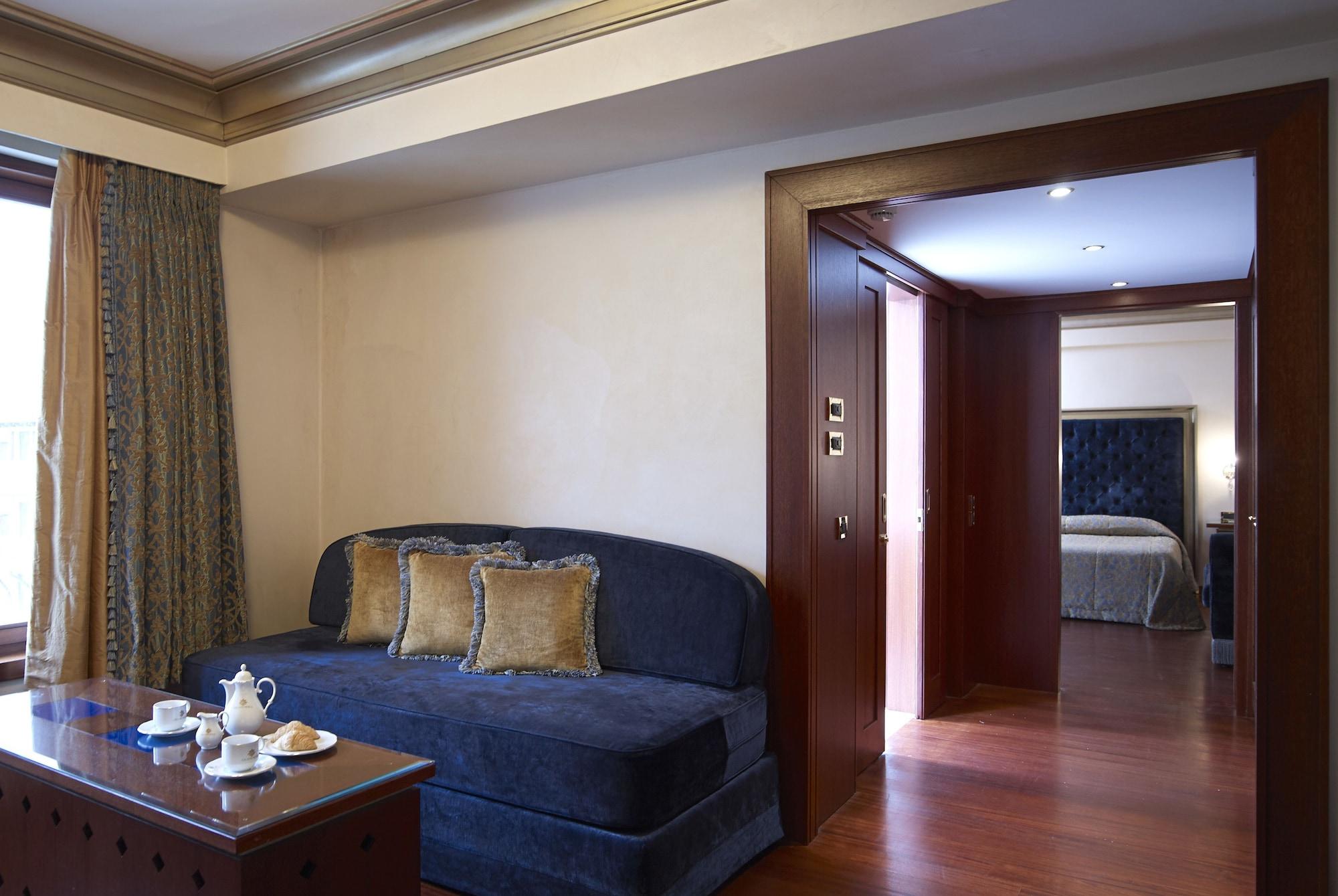 Grand Serai Congress And Spa Ioannina Eksteriør billede Suite