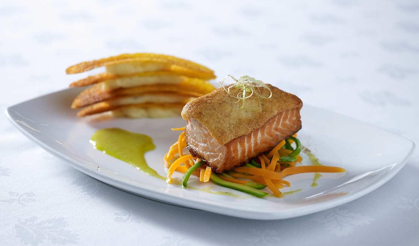 Grand Serai Congress And Spa Ioannina Eksteriør billede Salmon