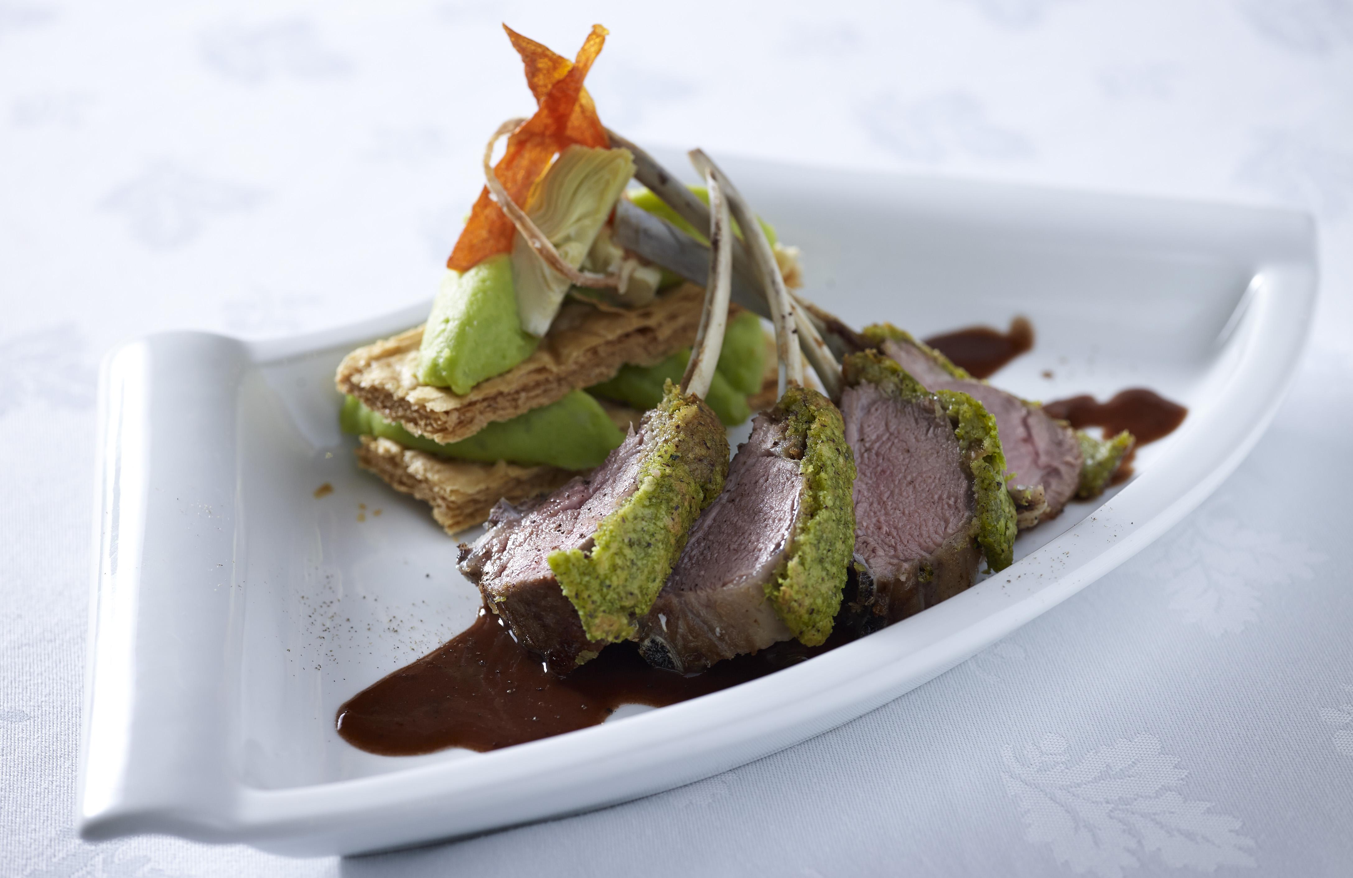 Grand Serai Congress And Spa Ioannina Eksteriør billede A modern duck dish